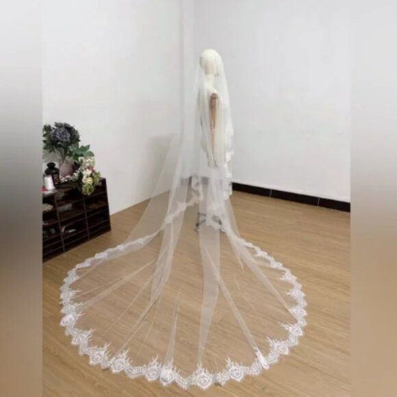 Cathedral Floral Lace Wedding Veil